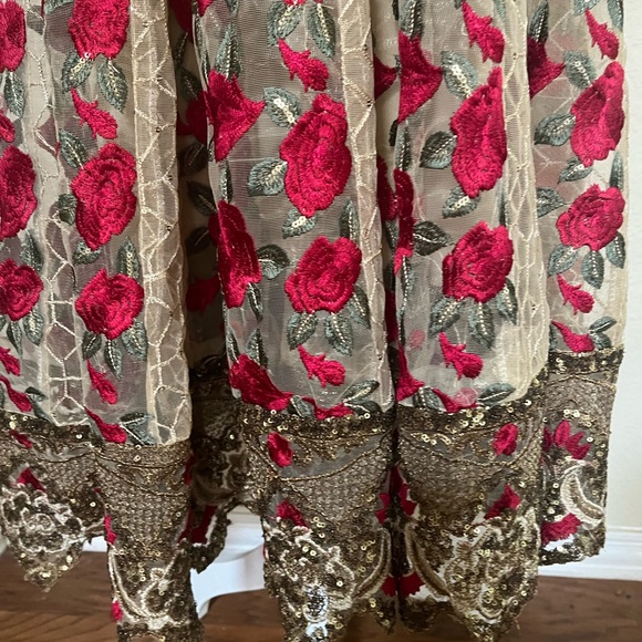 Fully Embroidered Net 3-Piece Pant Suit - New - Picture 8 of 12